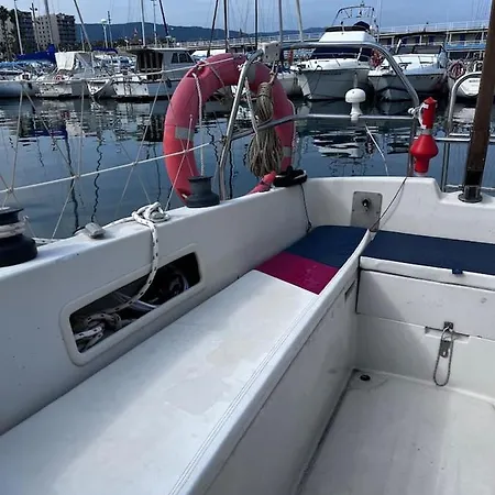 Buho Botel *