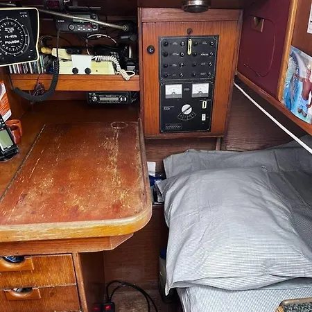 Hotel en barco Buho
